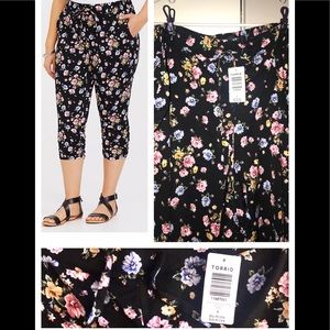 NWT Torrid Floral Challis Drawstring Pant 26 3x 4x